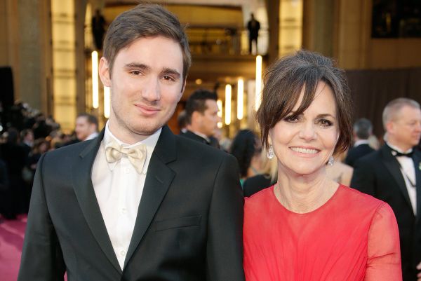 Sally Field Becomes Son S Wingwoman After He Reveals Famous