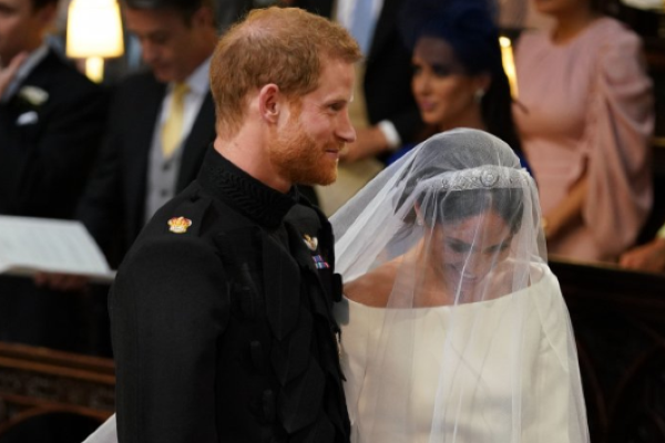 Royalwedding Meghan Markle Dazzles In A Givenchy Wedding Dress