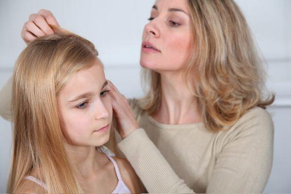 The stress free solution to treating head lice for you and your child 