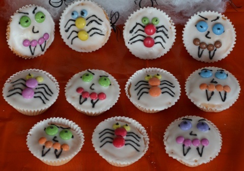 Smarties scary cakes