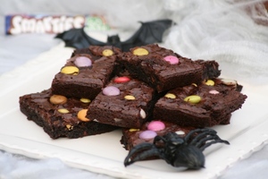 Chocolatey smarties brownies