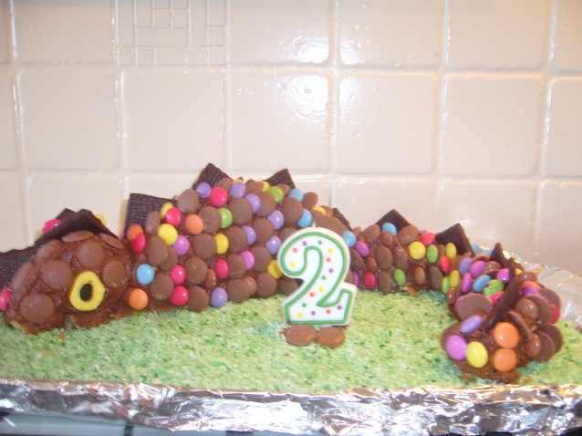 Chocosaurus cake 