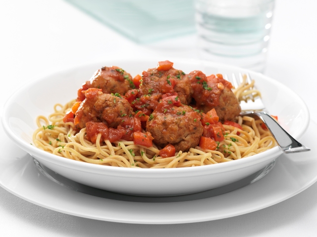 Fish balls with tomato sauce | MummyPages.ie