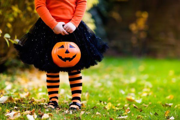 Parents express their disgust over inappropriate Halloween costume for girls