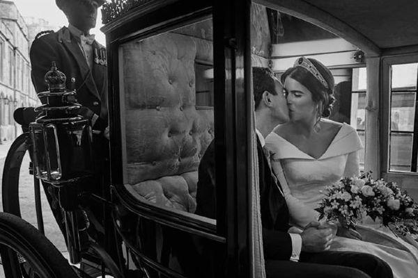 Princess Eugenie sent the most BEAUTIFUL wedding thank you cards