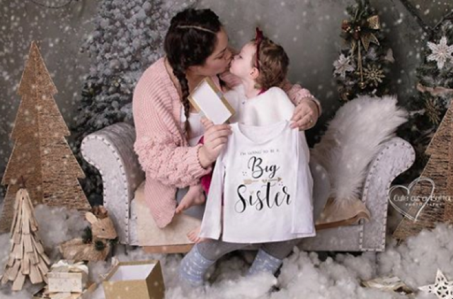 Faces By Grace announces that shes expecting baby number 2 in Xmas post