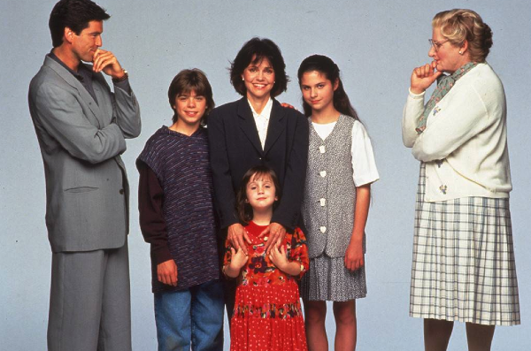 Child actress Mara Wilson recalls hilarious memories of Robin Williams on set