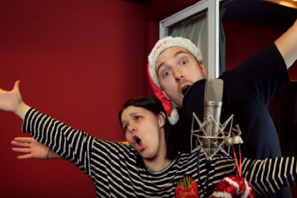 WATCH: This hilarious sausage roll song is the UKs Christmas #1