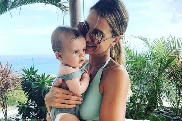 Vogue Williams shares photo from her first time breastfeeding in public