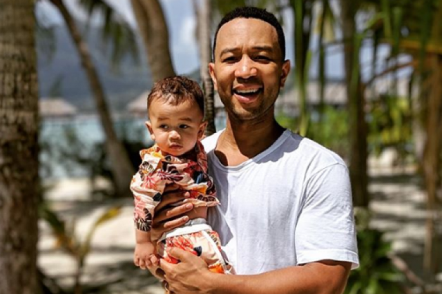 John Legend recreated his sons baby photo and its hilarious