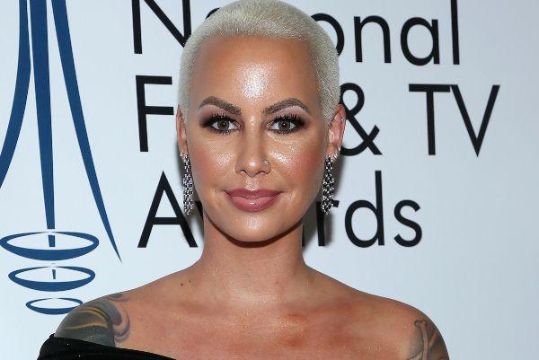Model Amber Rose announces that shes expecting her second baby