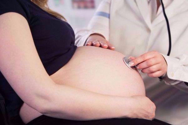 Pregnant women working night shifts at increased risk of miscarriage, says study 