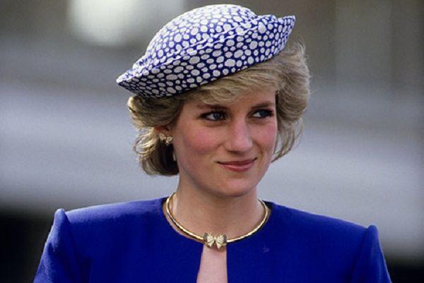 The Crown: Heres your first look at baby Prince William and Diana