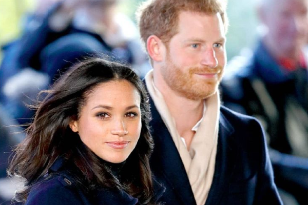 Prince Harry and Meghan Markle pop into local village pub with baby Archie
