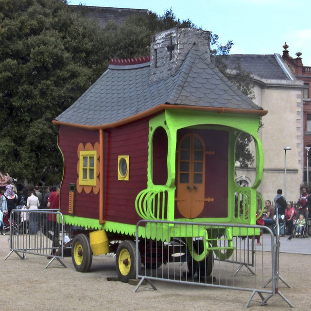Wanderly Wagon is returning home for the Monkstown International Puppet Festival