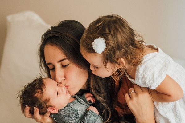 What is a Postnatal Doula and why you might need one