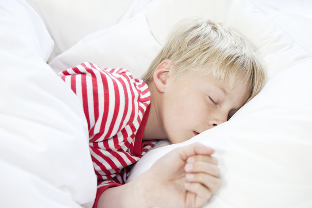 Sleepless Nights? How to help stop itchy, dry skin keeping your little one up at night