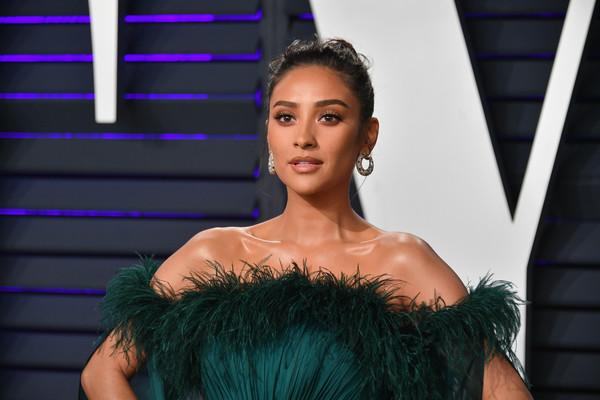 Proud to be your mama: Shay Mitchell shares first photo of daughter Atlas