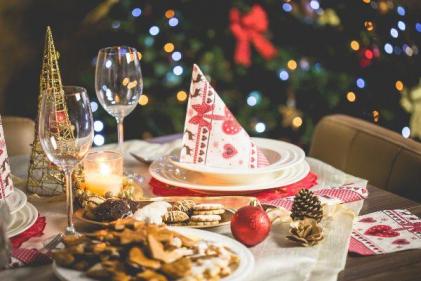 Top tips for planning the BEST Christmas party (without the stress)