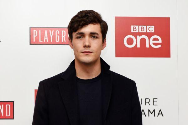 Disney Casts Jonah Hauer King As Prince Eric In Little Mermaid 