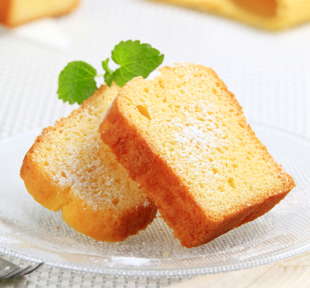 Lemon pound cake