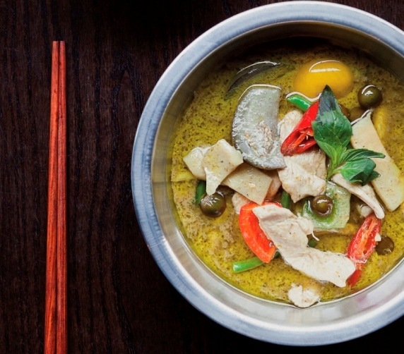 Green monkfish curry (Gaeng Kiew Wann Pla)