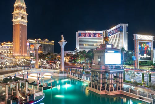 What To Wear For A Night Out At The Casino