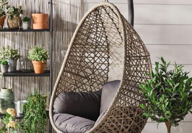 Aldi is selling a Hanging Egg Chair and its perfect for the garden 
