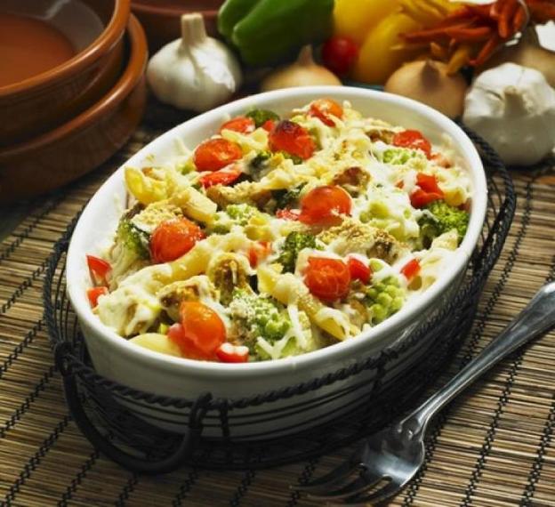 Pasta bake with mozzarella and cherry tomatoes | MummyPages.ie