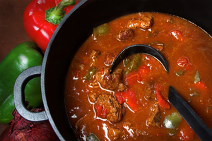 Beef, shallot and red pepper stew