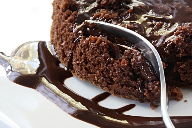 Gooey brownie pudding