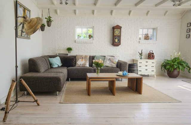 How to select the right flooring for your family room