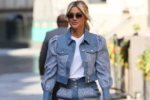Would you believe Ashley Roberts’ denim co-ord is actually from River Island?