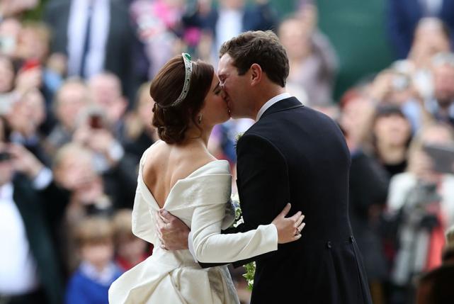 Princess Eugenie & Jack Brooksbank are expecting a baby