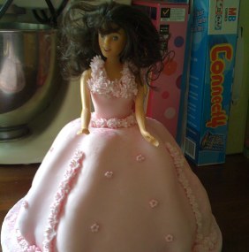 Barbie princess birthday cake