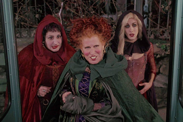 The Hocus Pocus reunion with the original cast is taking place tonight