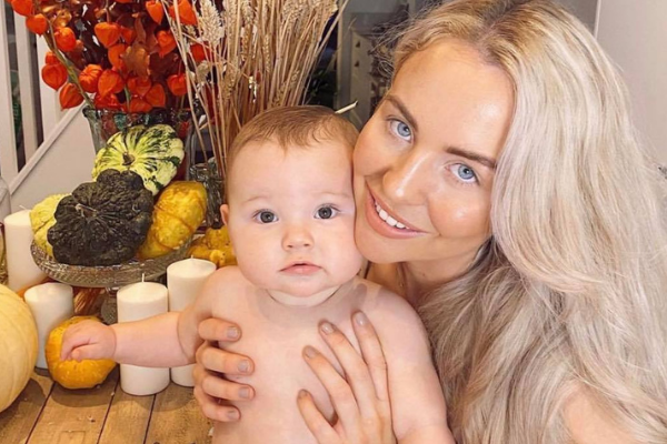 TOWIE’s Lydia Bright warns mums about extremely dangerous bath toy