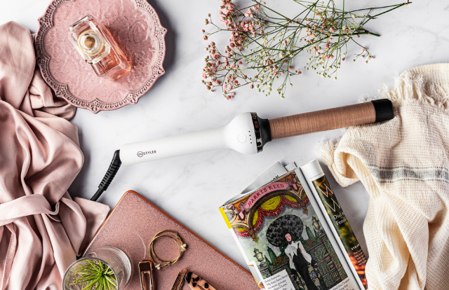 This is the healthiest curling wand on the market - create dreamy looks knowing your hair is being protected