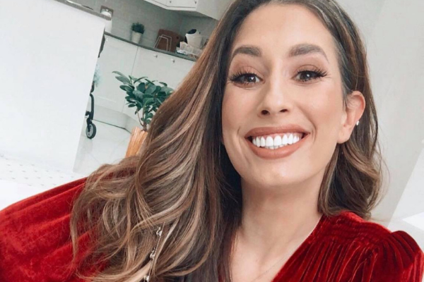 Obsessed! Stacey Solomon goes all out with her Christmas door decorations