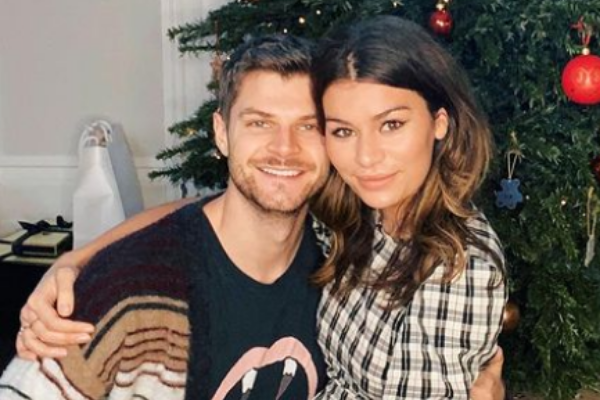 YouTuber Jim Chapman and fiancé Sarah Tarleton are expecting their first baby