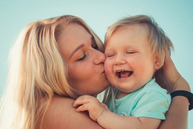 Simple ways to ensure a bright future for your child 