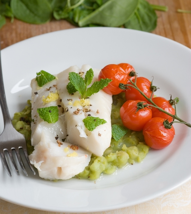 Lemon cod with basil bean mash