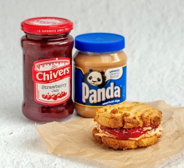 Strawberry Jam & Peanut Butter Cookie Sandwich