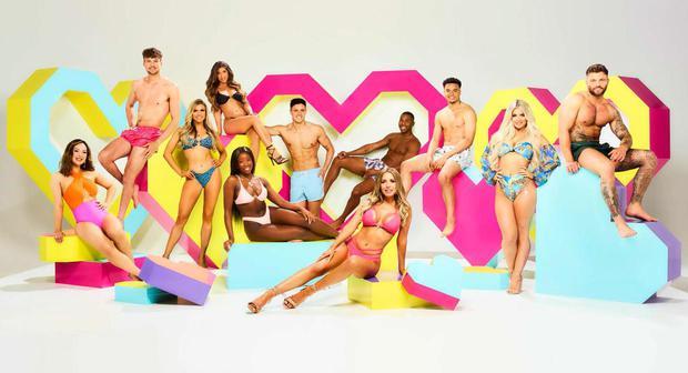 Love Island sees a new addition arrive in the villa this evening!