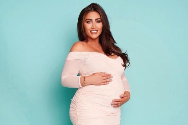It’s a girl! TOWIE’s Lauren Goodger welcomes the birth of her first child