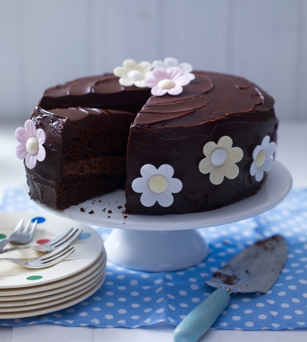 Chocolate fudge cake