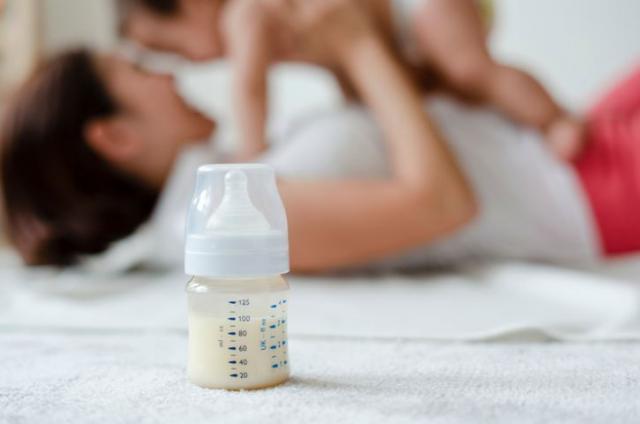 How to store and prepare baby formula