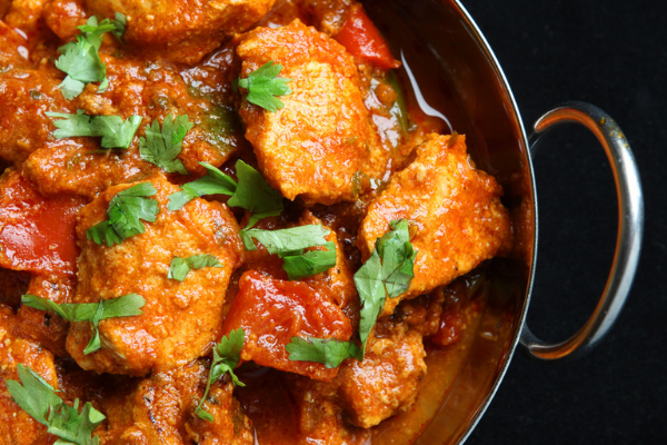 Looking for an easy Thursday meal? This chilli chicken recipe is a one-pot wonder