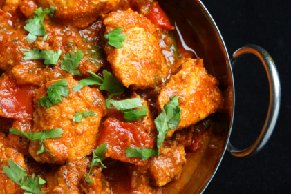 Looking for an easy evening meal? This chilli chicken recipe is a one-pot wonder