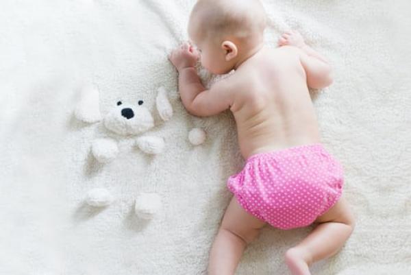 Strengthening, sensory development and positional prevention: Top benefits of tummy time